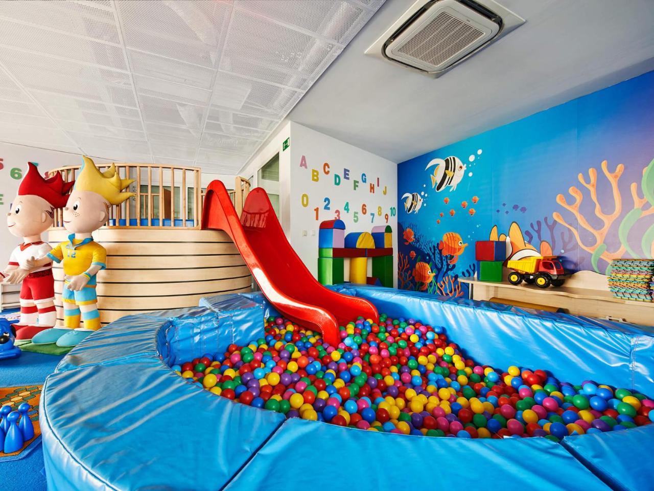 Vacationclub - Olympic Park Apartment A405 Kolobrzeg Bagian luar foto