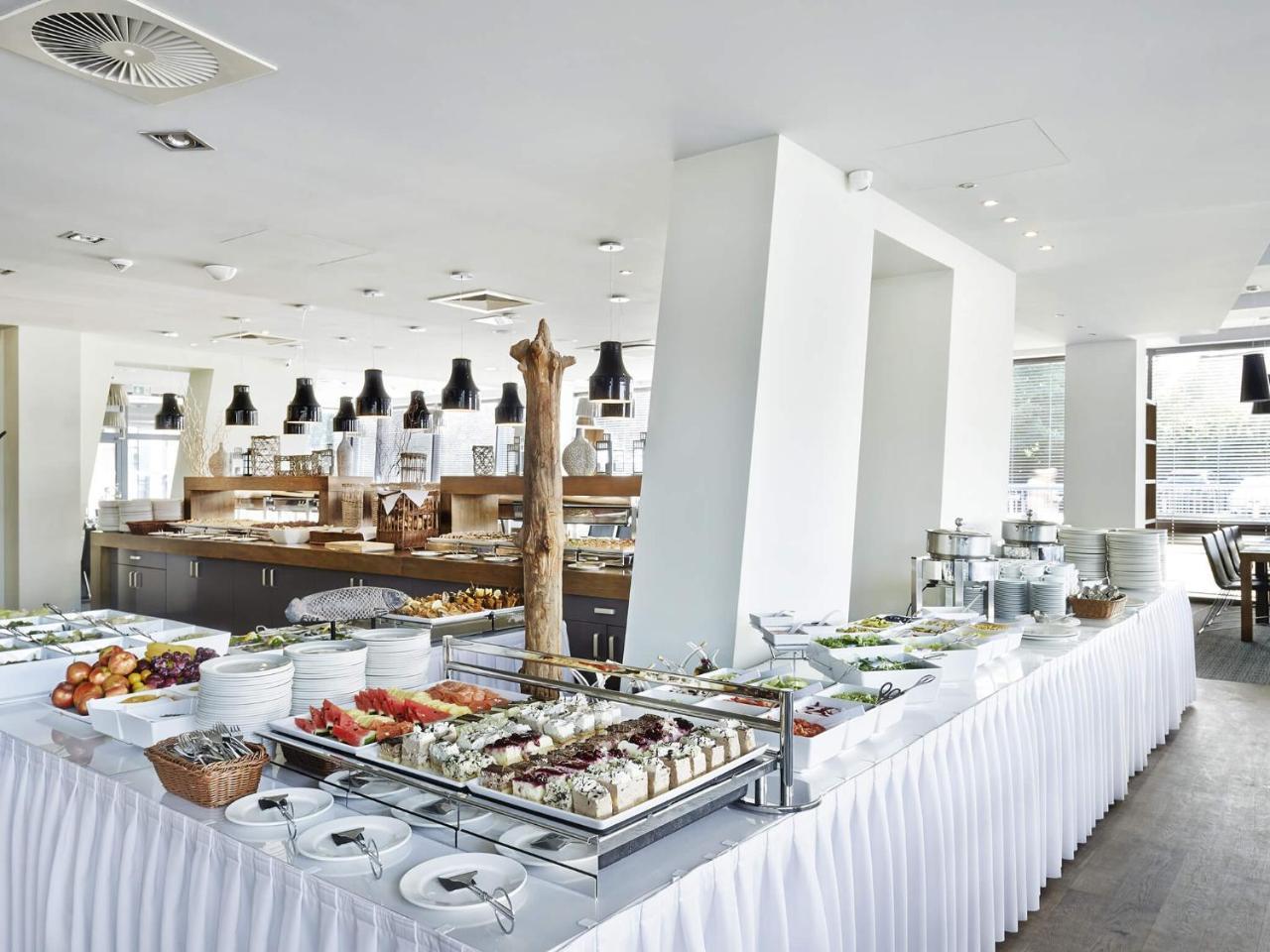 Vacationclub - Olympic Park Apartment A405 Kolobrzeg Bagian luar foto